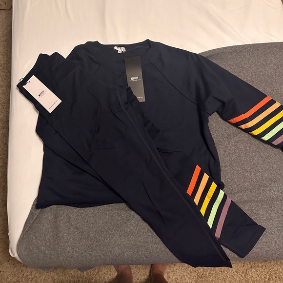 Worthy Threads set - Picture 4 of 5